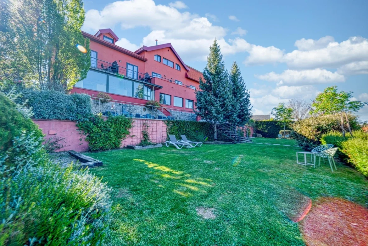 Operating rural hotel in Cercedilla