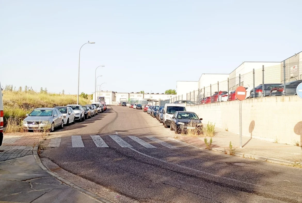 AEMPS-certified industrial unit in Ciempozuelos