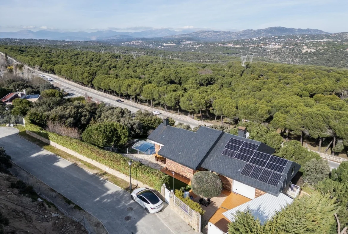 Chalet en Galapagar con piscina climatizada