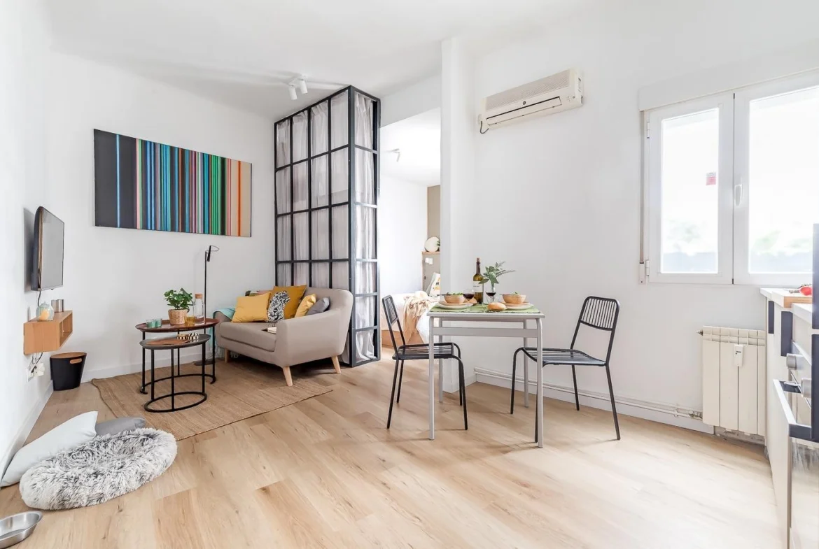 Piso reformado en Lavapiés, un dormitorio