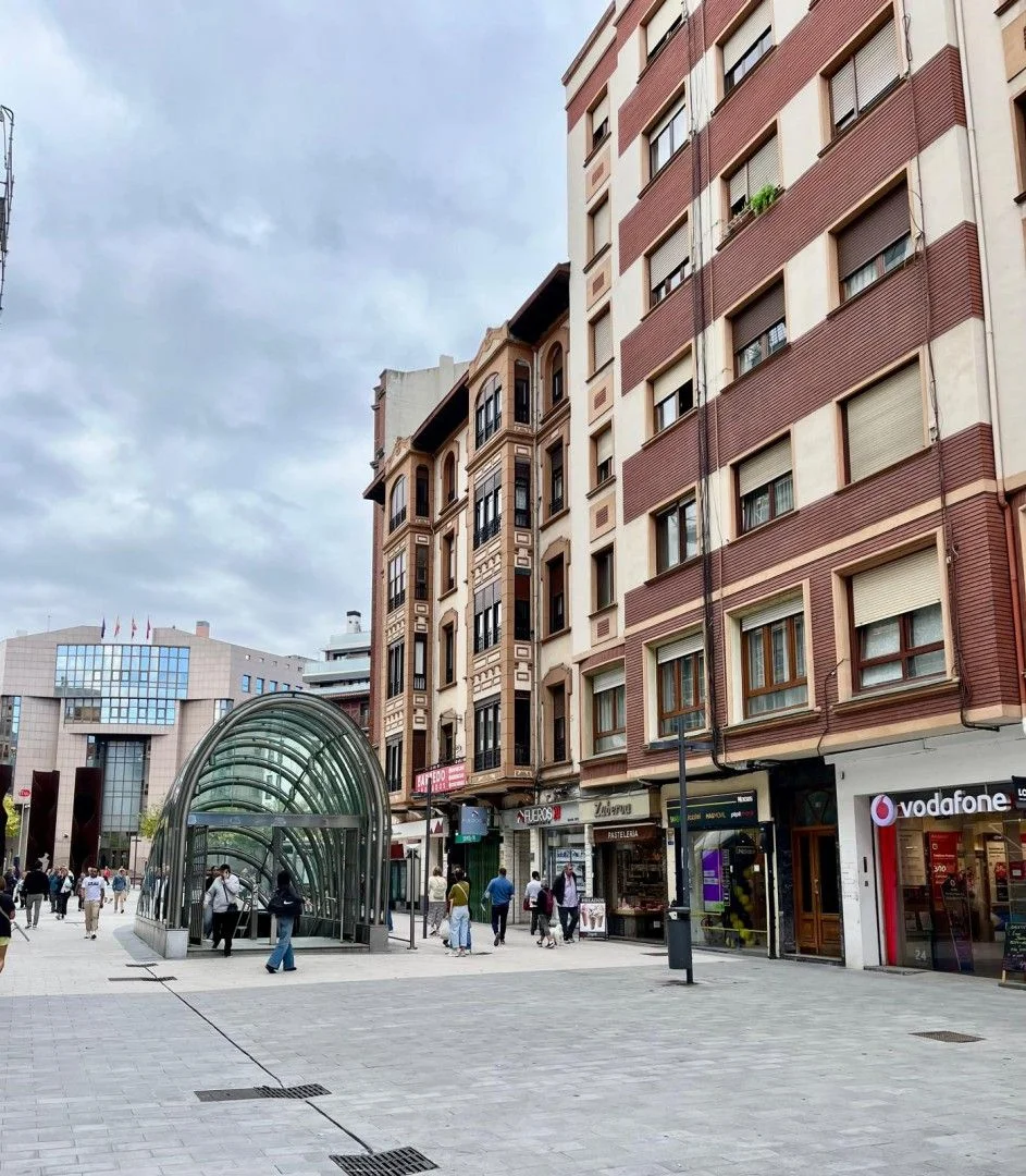Renovated central Barakaldo flat, 3 bedrooms
