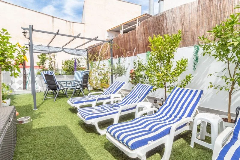 Reformed five-apartment house in Torremolinos