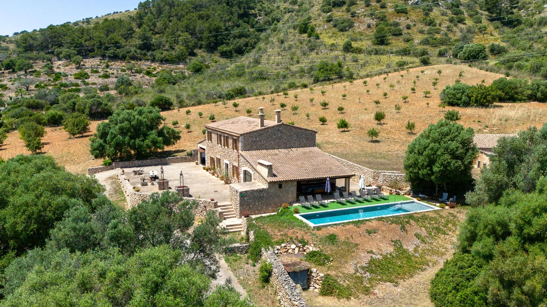 Villa mallorquina con licencia y 168.000 m²