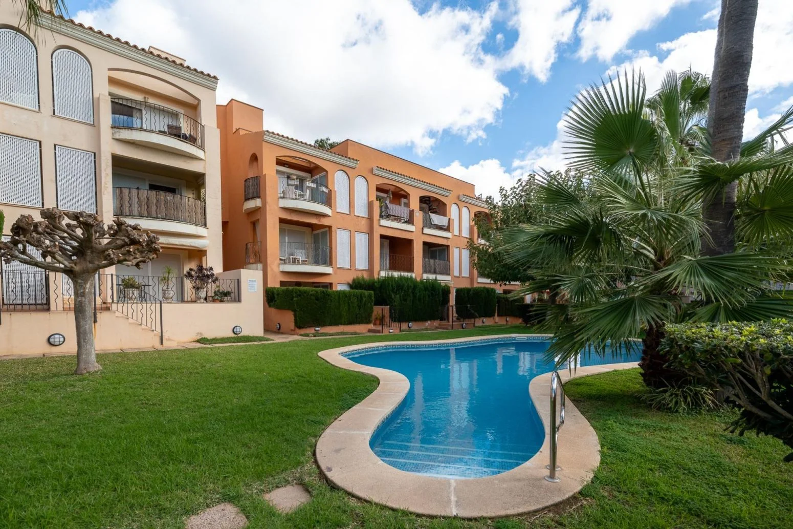 Renovation flat in Llucmajor with pool