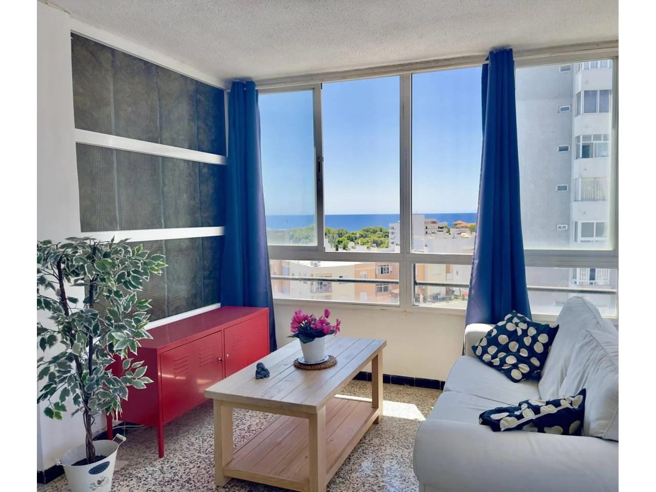Estudio en Cala Major con vistas al mar