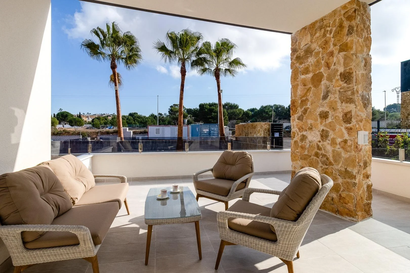 Bungalow de obra nueva con terraza de 66 m²
