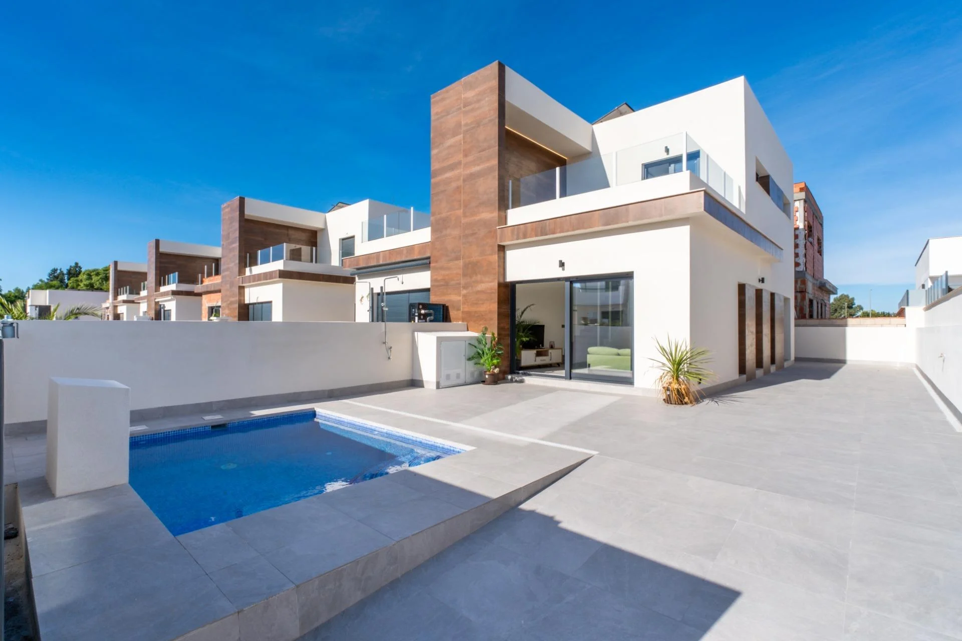 Chalet en Daya Nueva con piscina privada