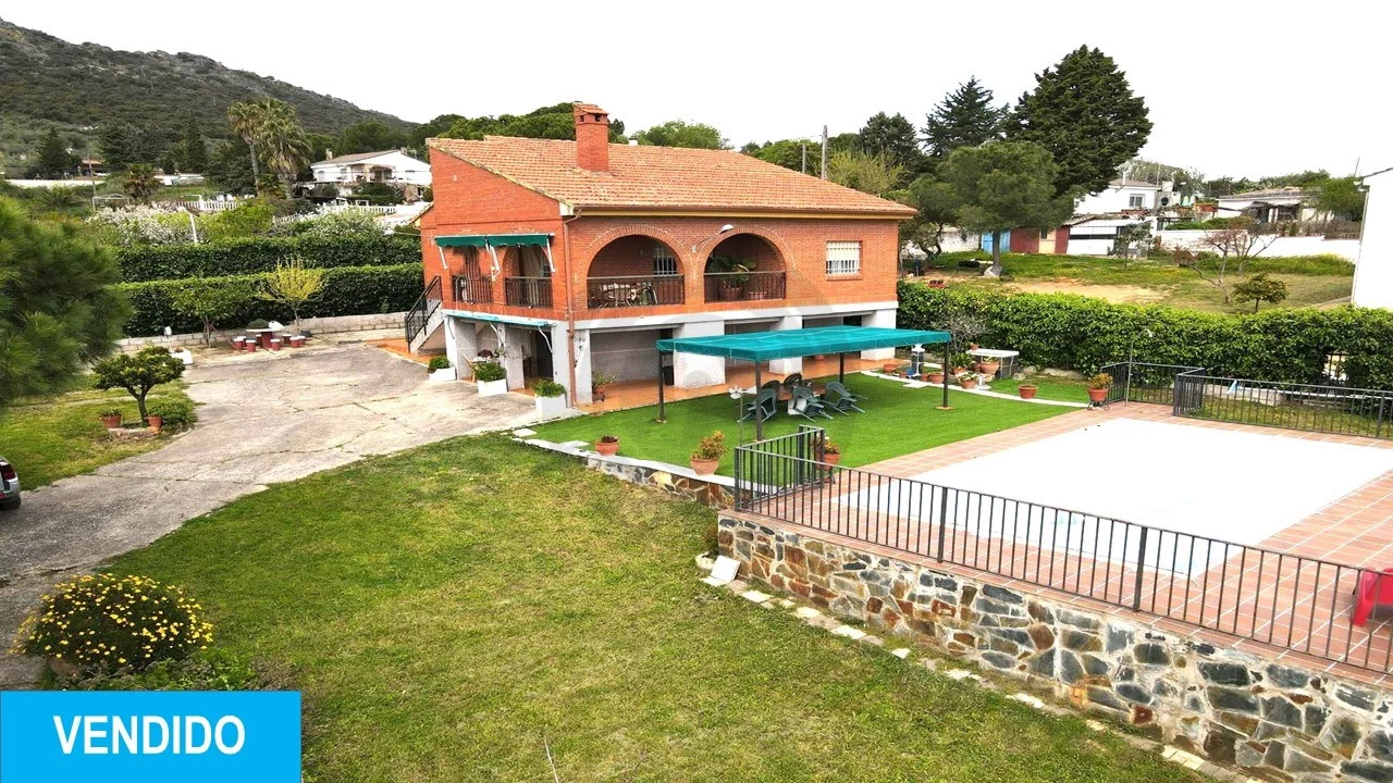 Chalet near Cáceres with private pool