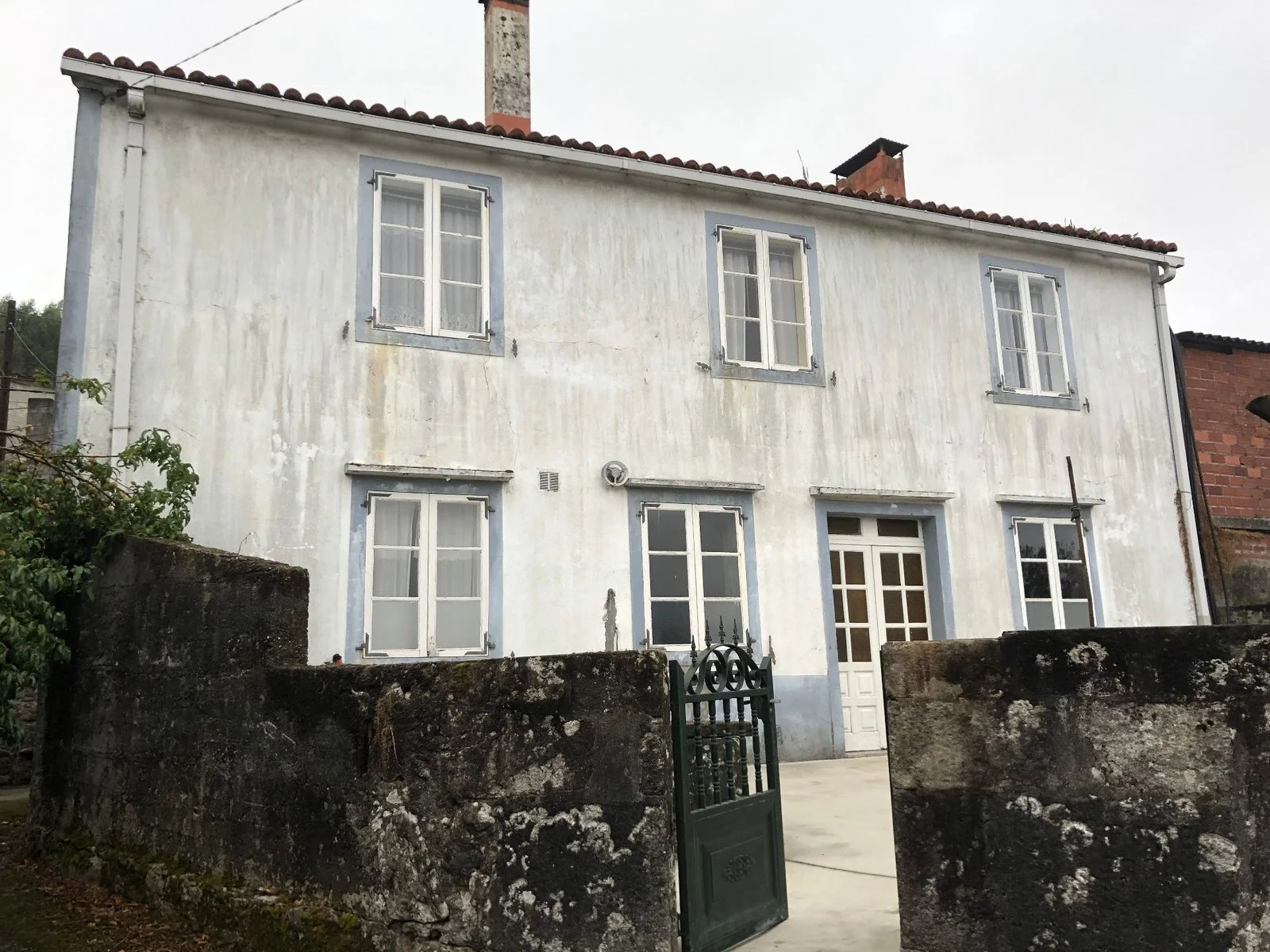 Casa tradicional cerca de La Baña para reformar