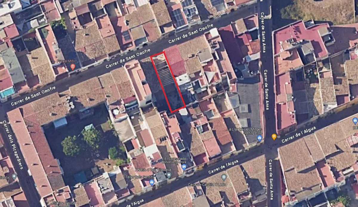 Central Vilanova development plot, 108 m²