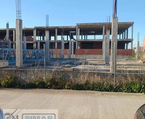 Stalled residential building in Borox
