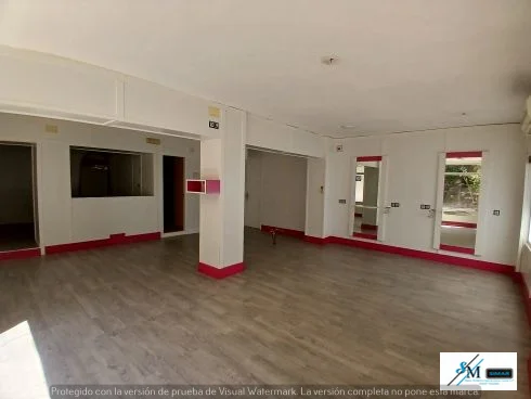 Local comercial reformado de 68 m² en Toledo
