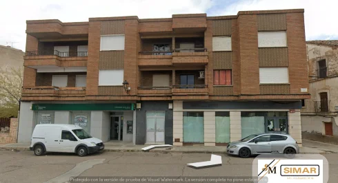 Bank-repossessed flat with three bedrooms