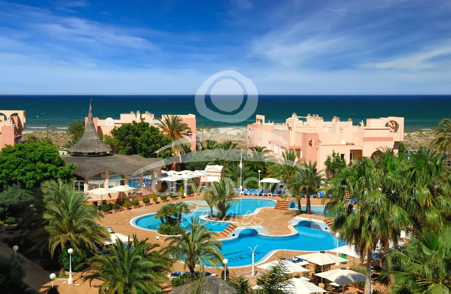 Beachfront aparthotel unit with private pool