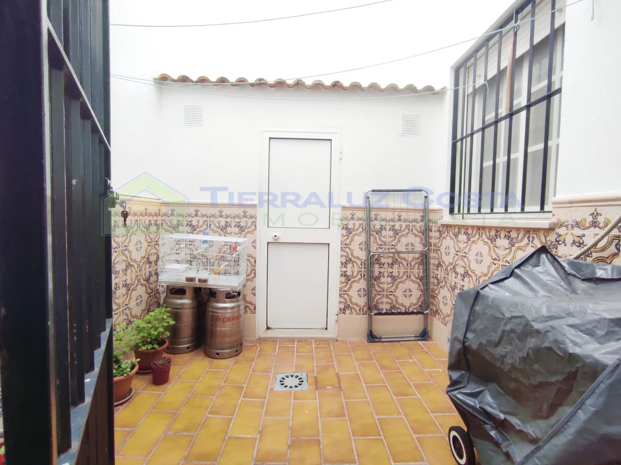 Adosado de tres dormitorios con terraza