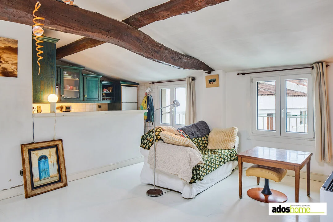 Ático céntrico en Zarautz, un dormitorio