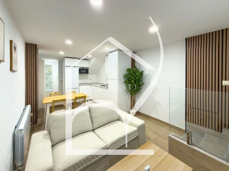 Reformed duplex near university, 2 bedrooms