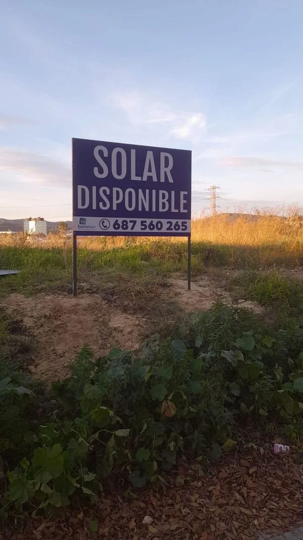 Solar urbano con 627 m² edificables