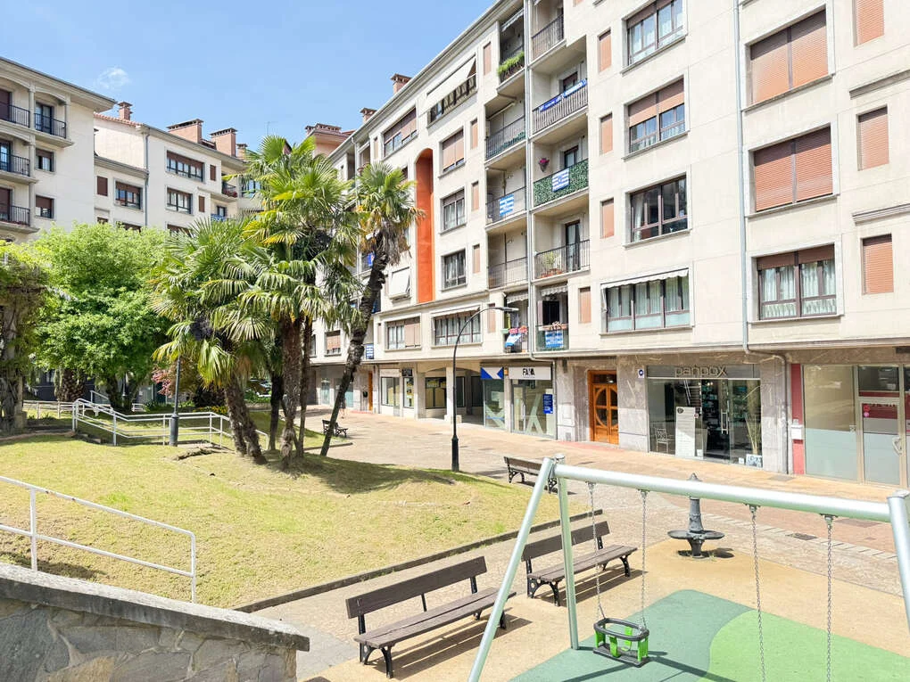 Local versátil en Zumarraga, 63 m²