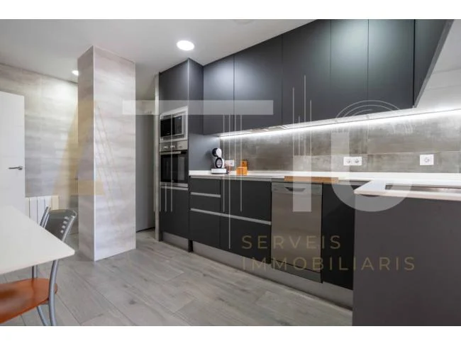 Three-bedroom flat in Sabadell
