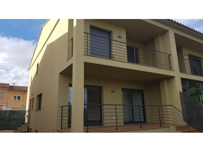 Tenanted Garrigàs house, four bedrooms