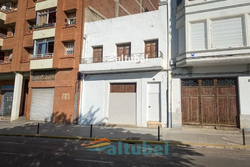 Solar urbano en Vinaròs de 309 m²