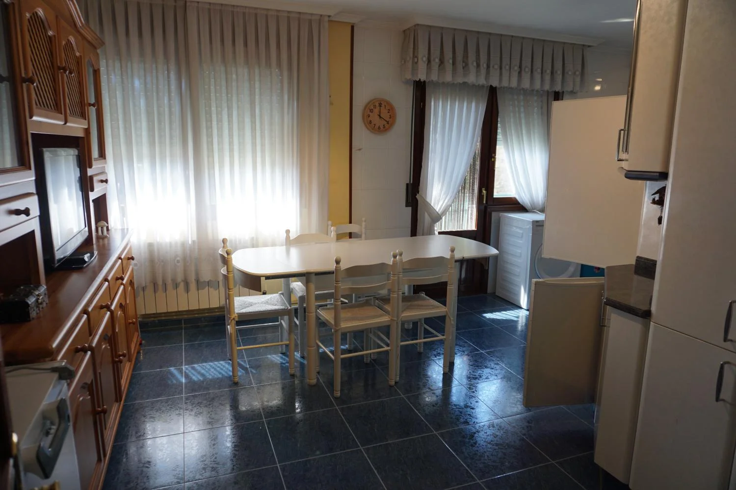 Piso impecable en Usila, dos habitaciones