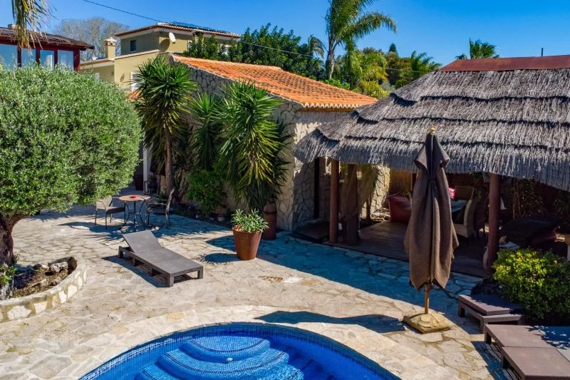 Renovated villa near Jávea old town