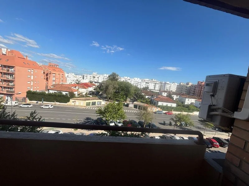 Piso luminoso en Almendral, 3 dormitorios