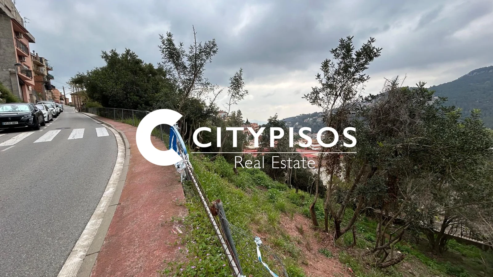 Developable plot near Corbera centre