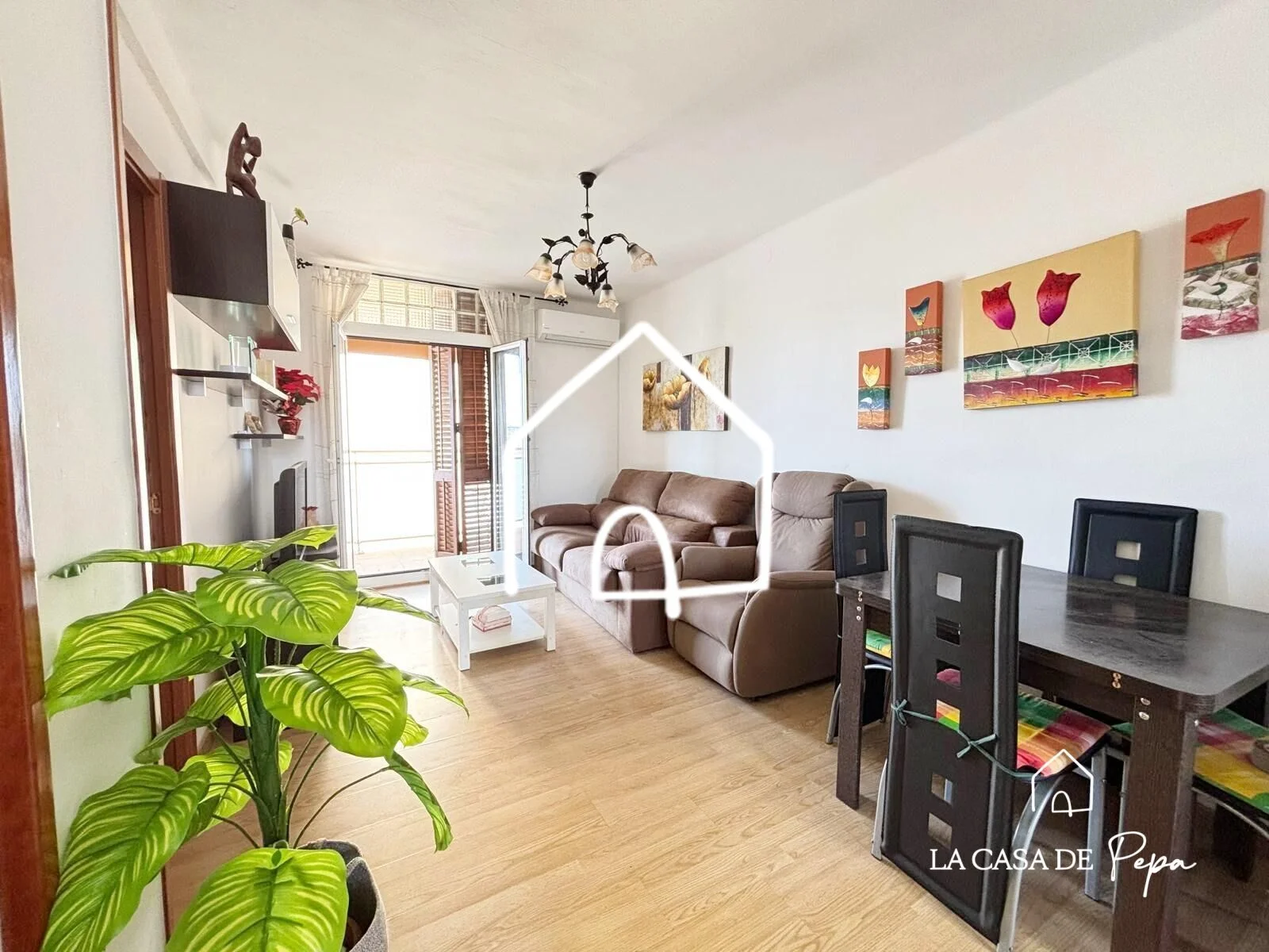 Coastal Cunit flat, two bedrooms