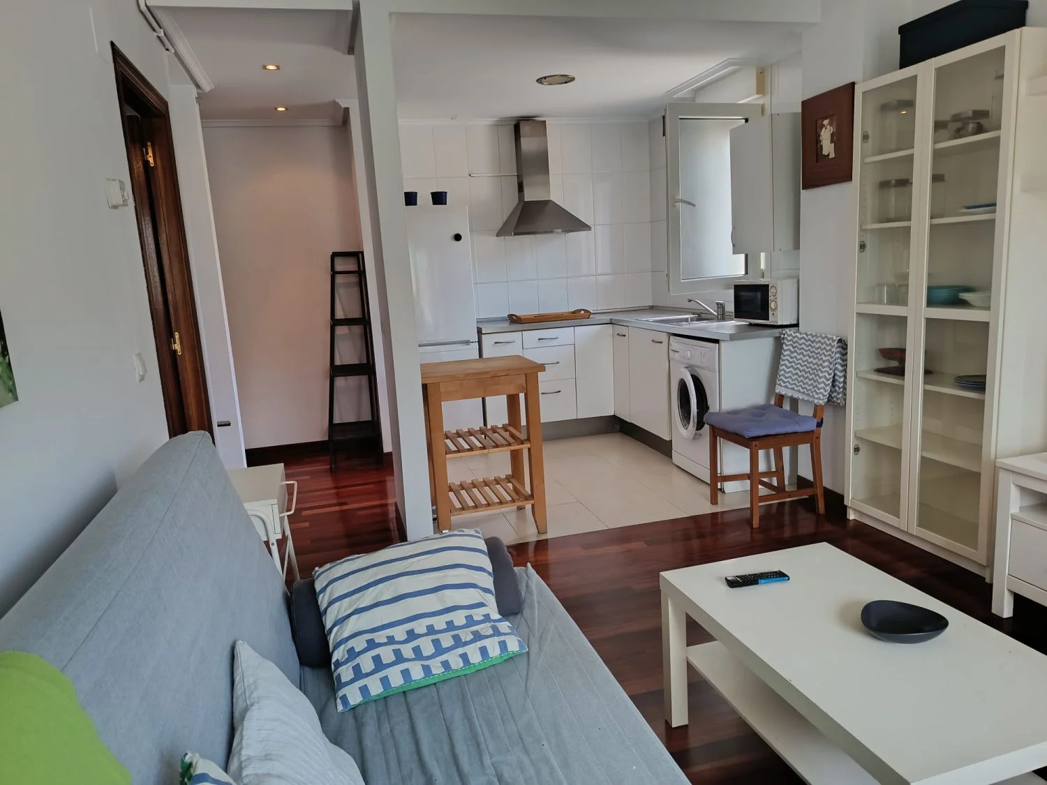 Central Cudón apartment, one bedroom