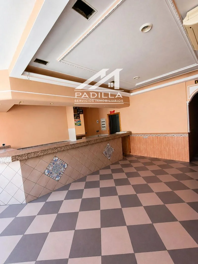 High-footfall commercial unit in Torrijos