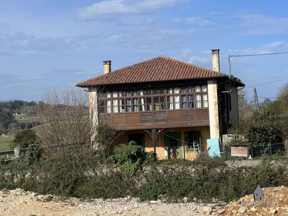 Spacious rehabilitated house near Ribadesella