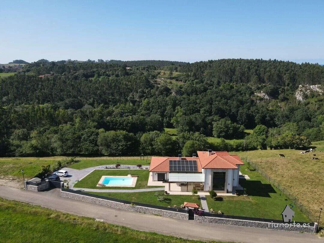 Vanguard villa in Ardines, five bedrooms