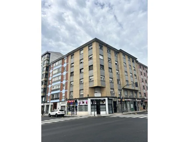 Exterior Tenderina flat, 3 bedrooms, 74 m²