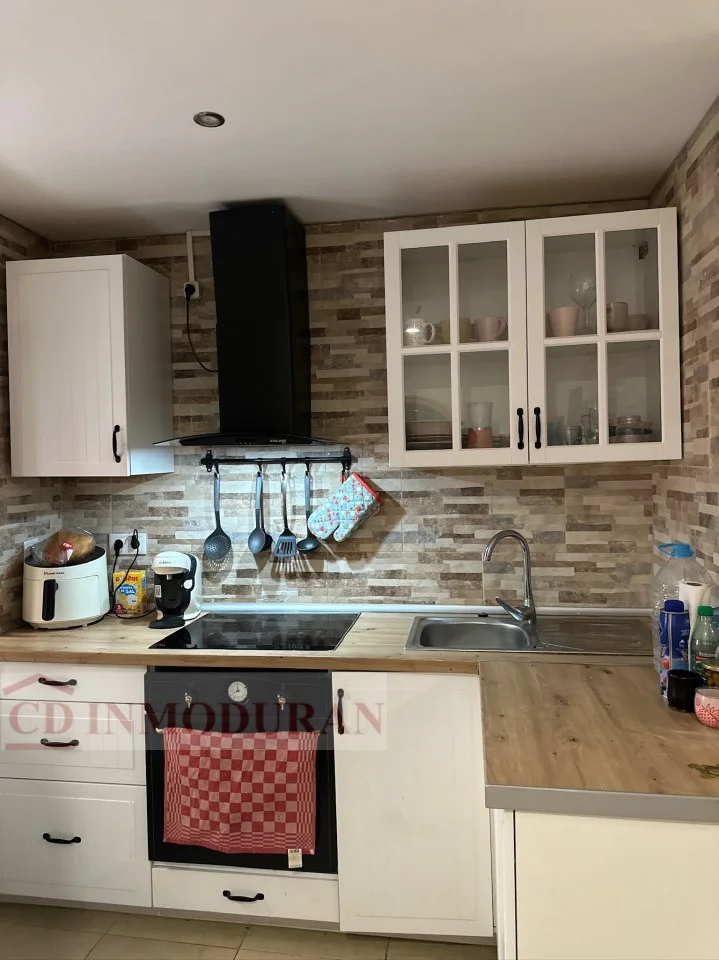 Central Castalla house, four bedrooms