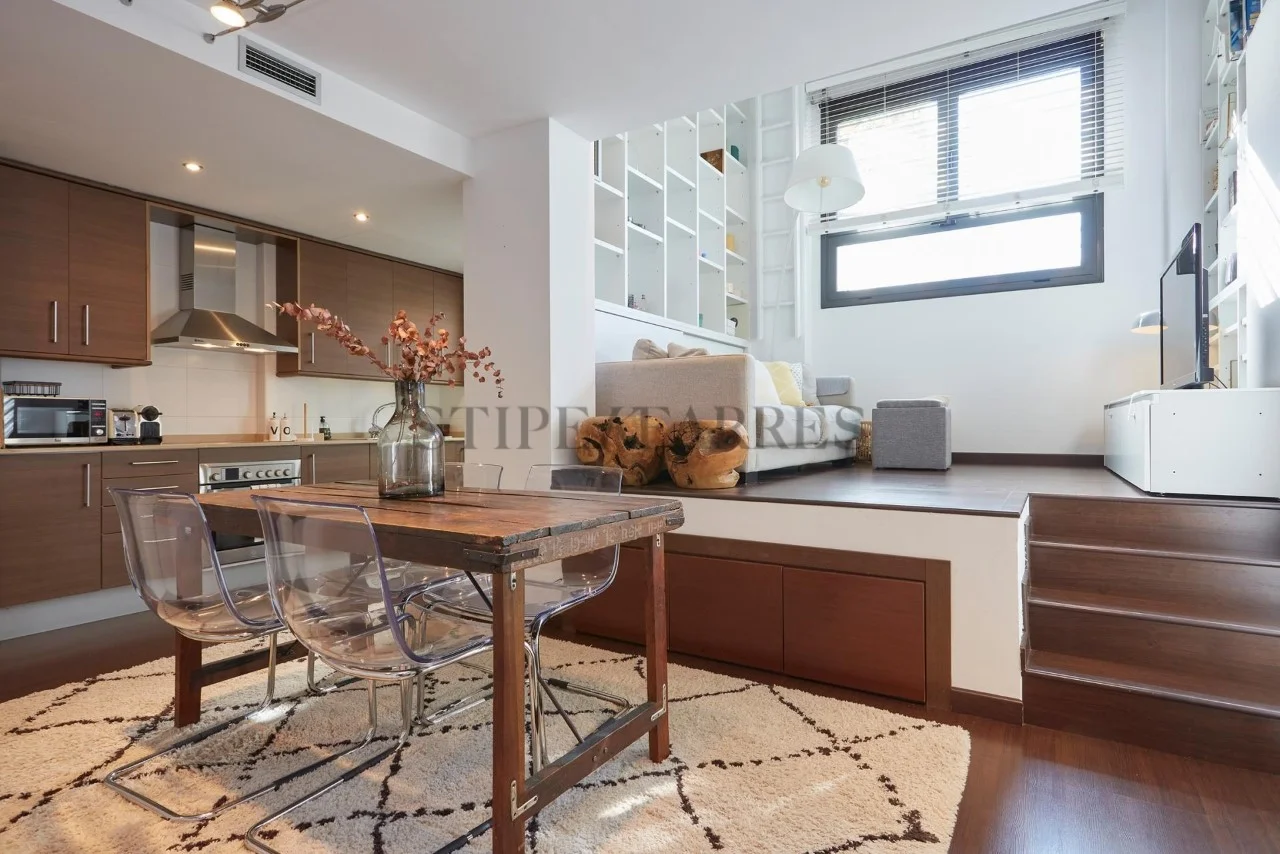 Bright duplex in La Salut, 2 bedrooms