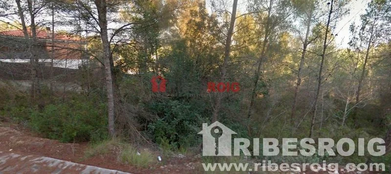 713 m² plot in Les Colines