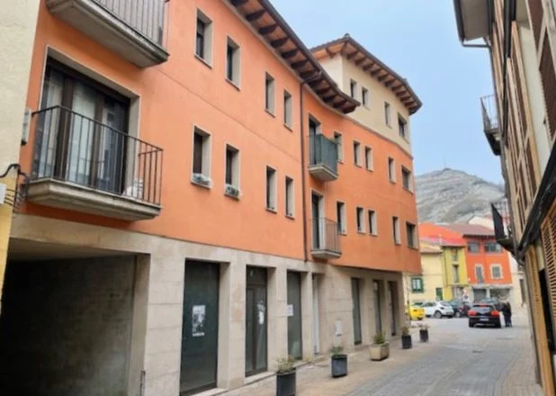 Two commercial units in central location