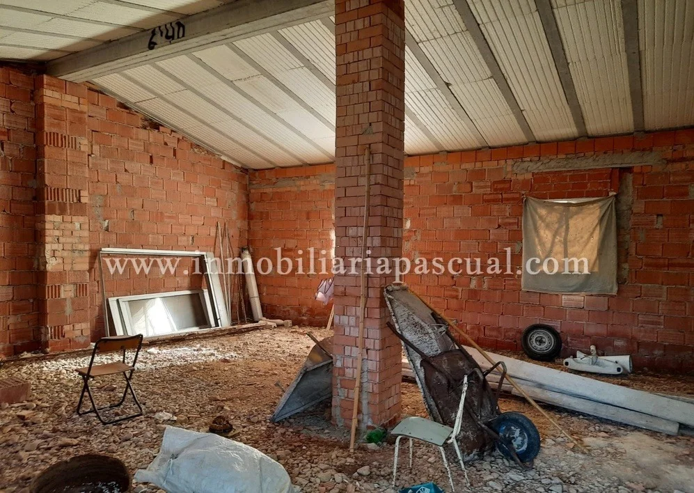 Casa de campo con gran parcela para reformar