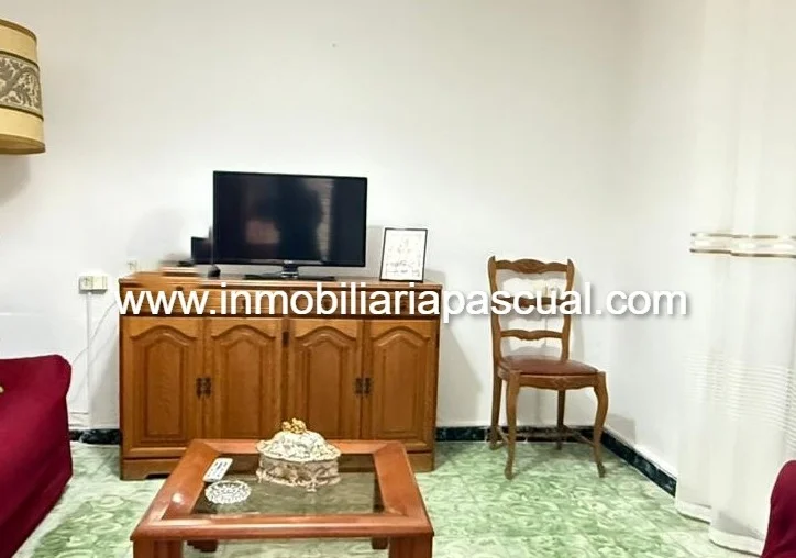 Spacious Gayanes house with five bedrooms