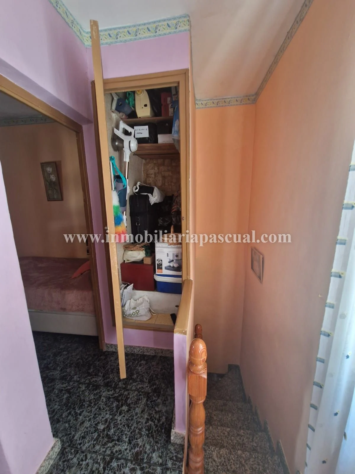 House in Alcoy with 66 m²