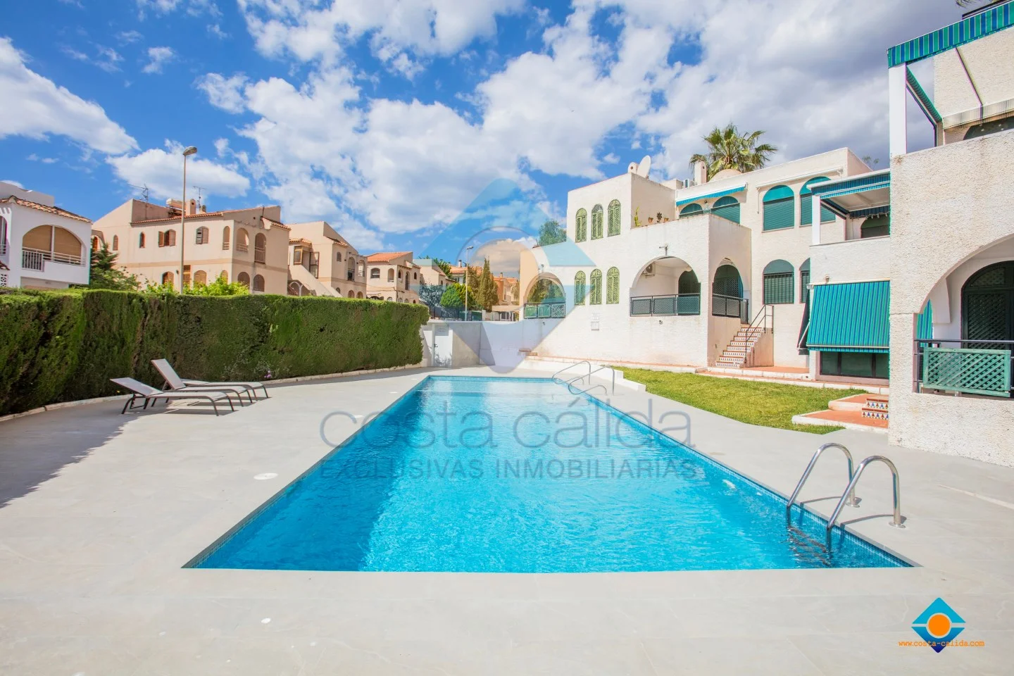 Sea-view apartment near beach, one bedroom