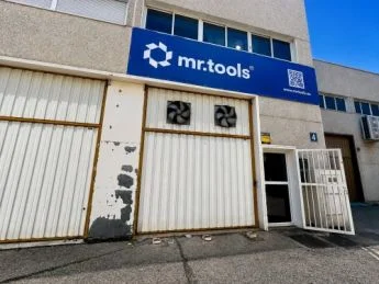 Rented industrial unit in Európolis
