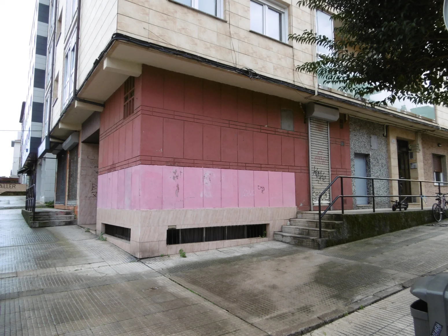 Local comercial reformable en El Coto