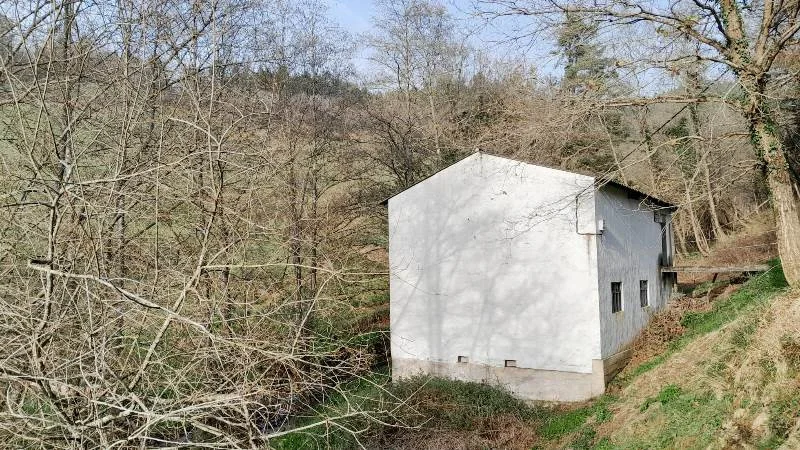 Rural land with 128 m² warehouse