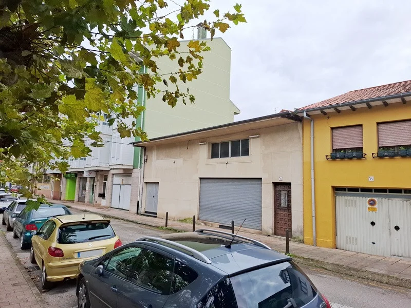 Solar céntrico en Cabezón, 228 m² edificables