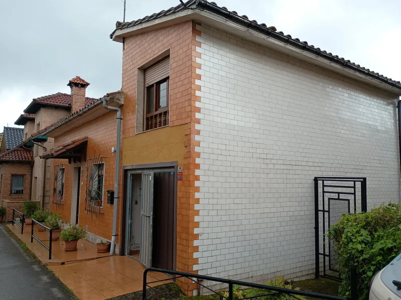 Castañeda house with 105 m²