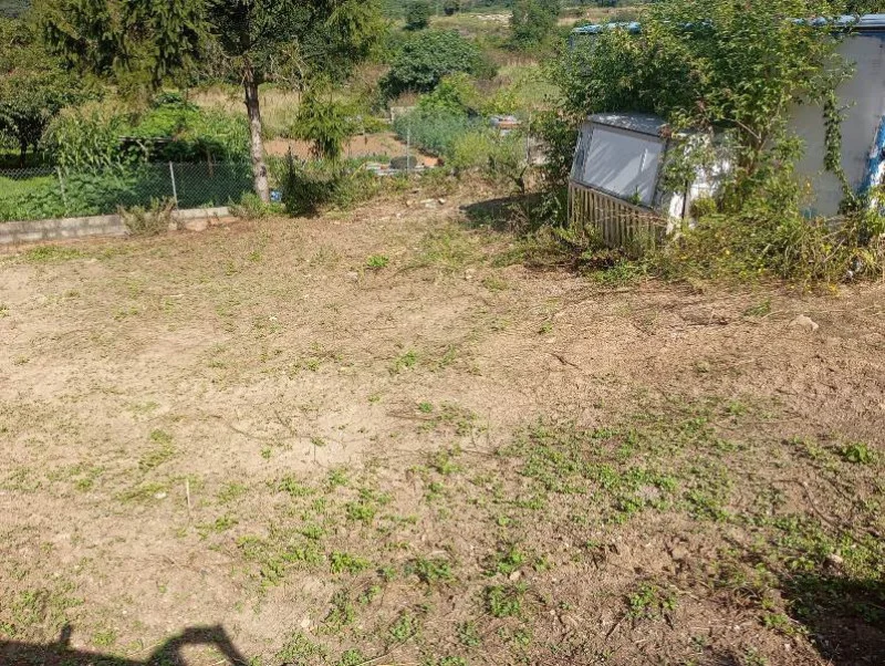 Rustic Suances plot with storage container